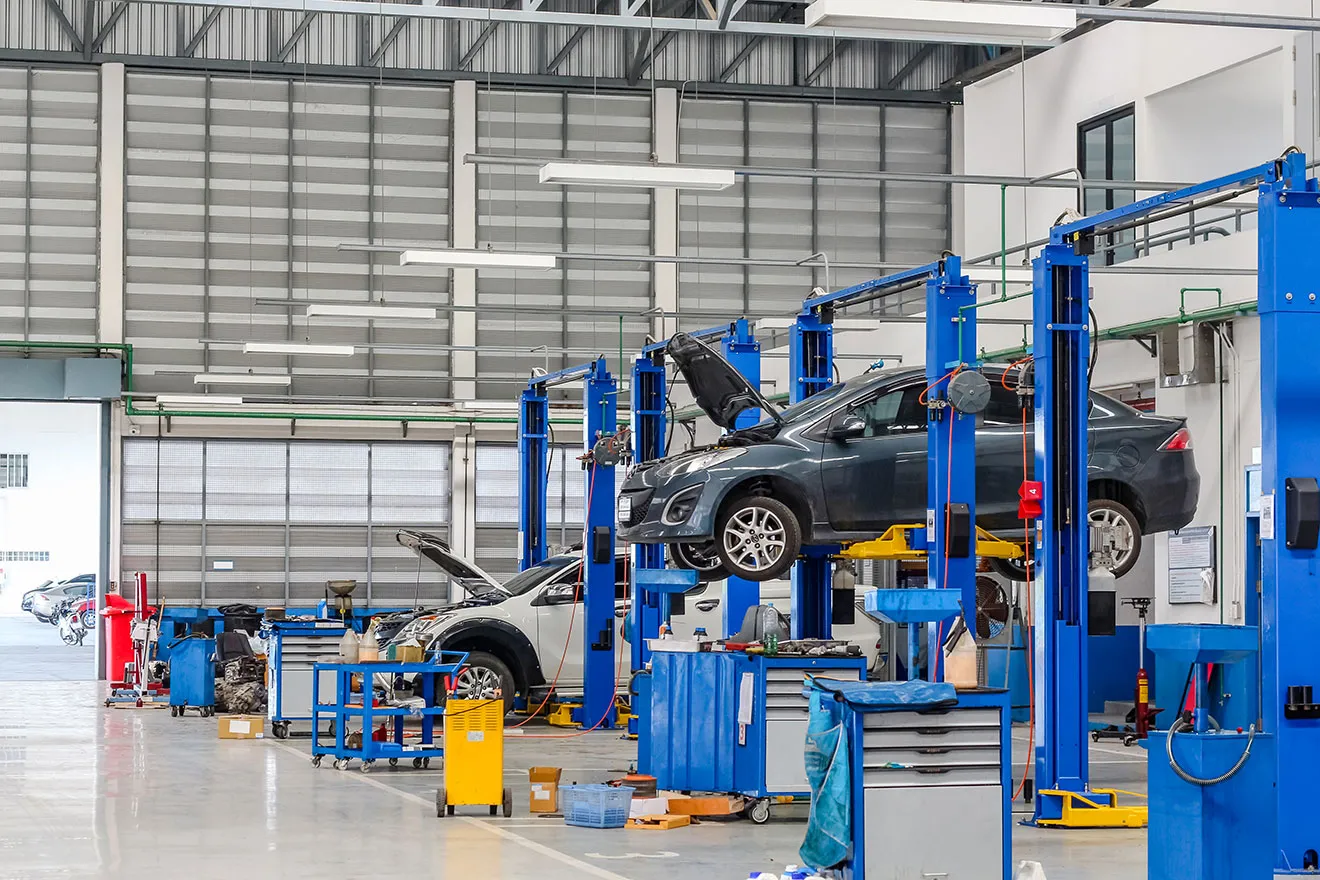 Pièces détachées automobiles algériennes pour l'équipe automobile