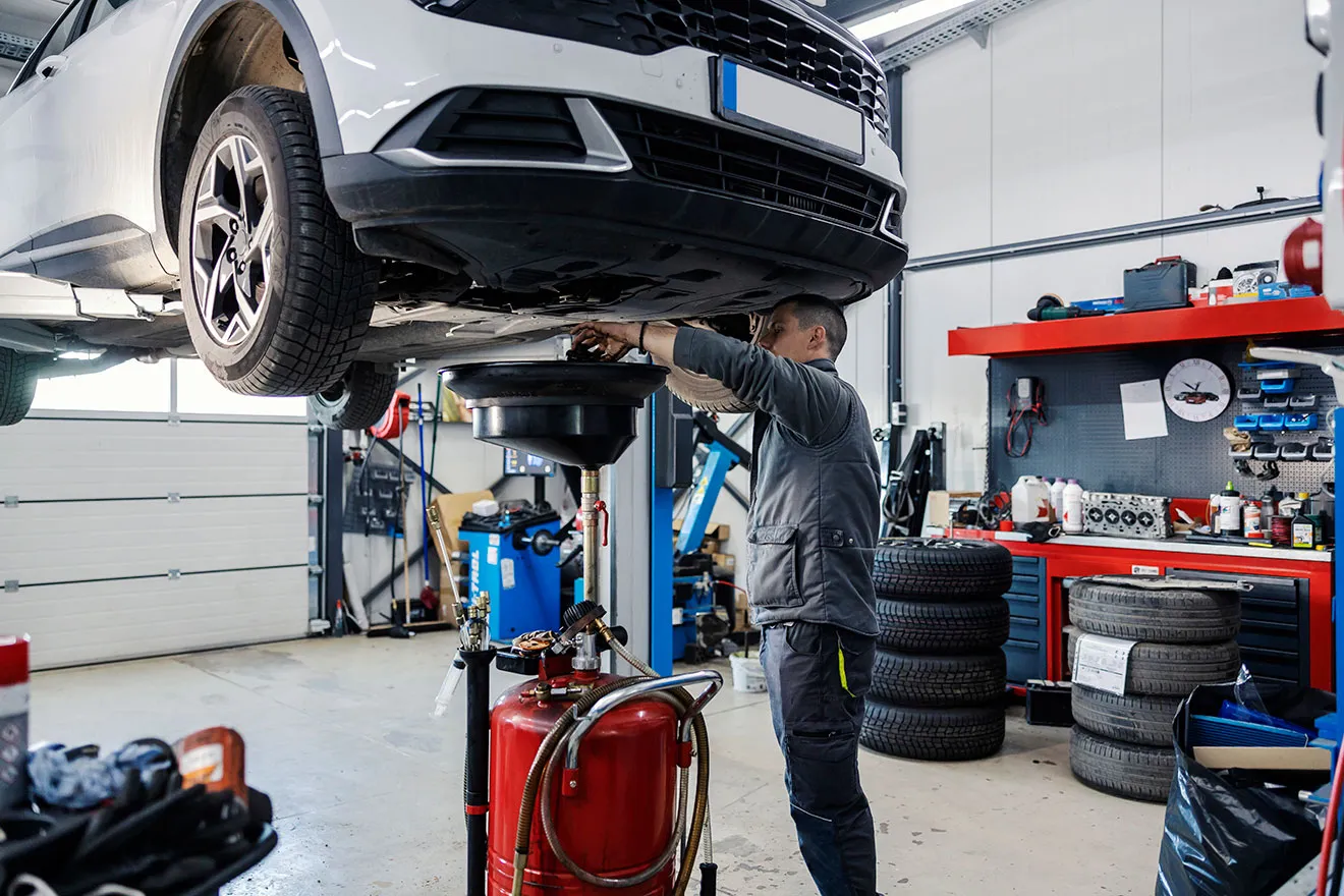 Pièces détachées automobiles algériennes pour l'équipe automobile